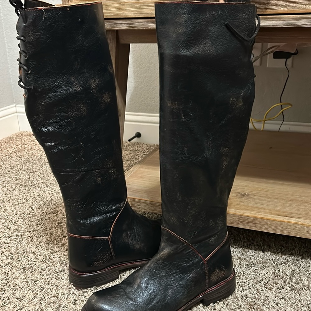 BNWOT MANCHESTER COBBLER SERIES Bed Stu Black Lace Up Boots!!! Have original box